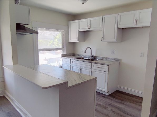 235 W Alvarado St