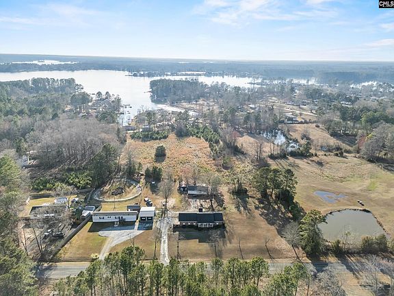 2nd image of 161 Circle H Woods Rd