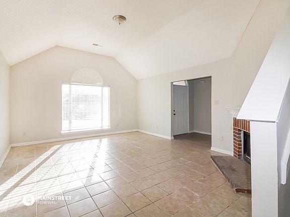 5th image of 4377 Cleopatra Dr