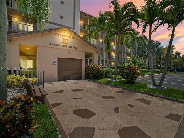 12550 SW 15th St APT 312E, Hollywood, FL 33027
