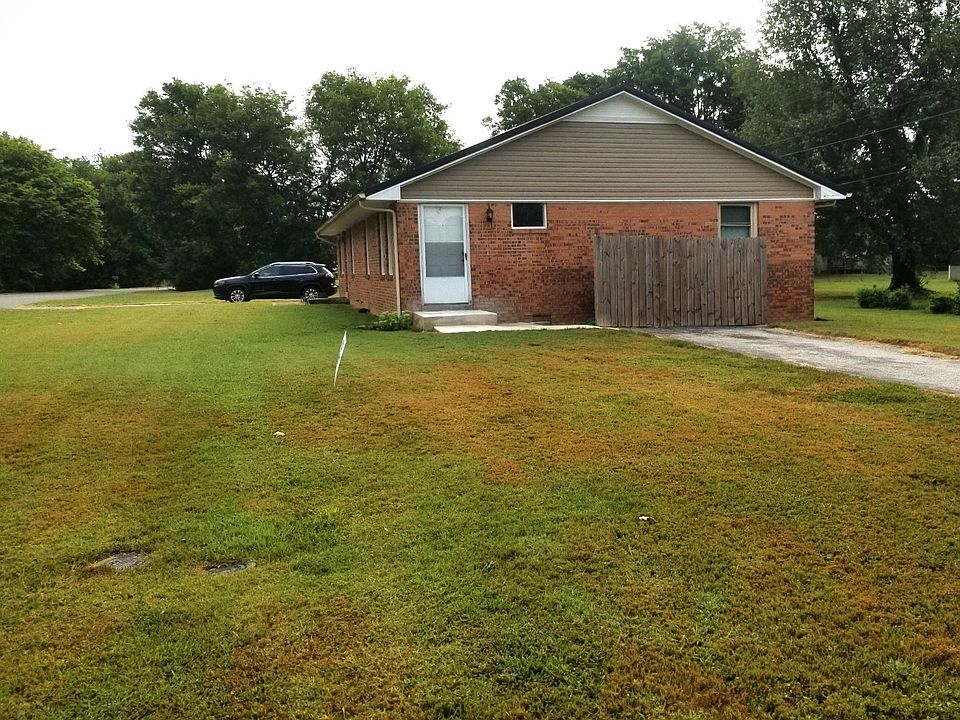 1st image of 4411 Lindsey St #B