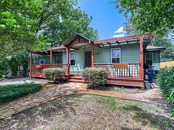 2nd image of 210 Nelray Blvd