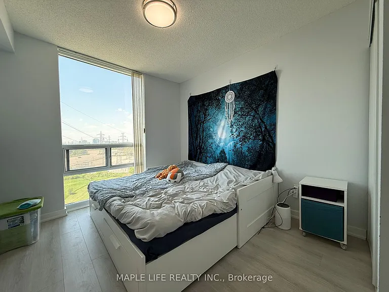 5740 Yonge St #702 — Photo 11