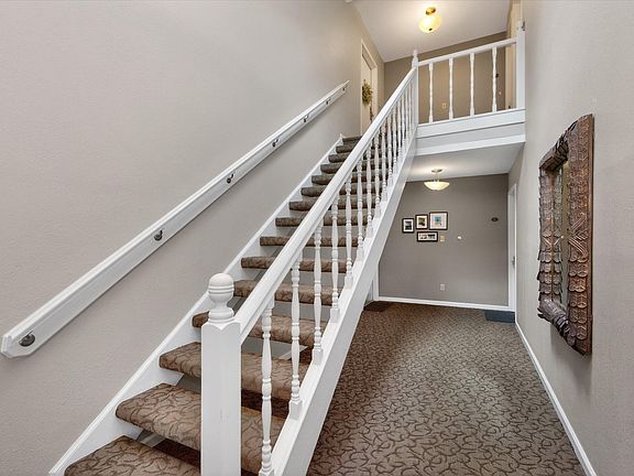 4th image of 4501 N Wheeling Ave #8B-202