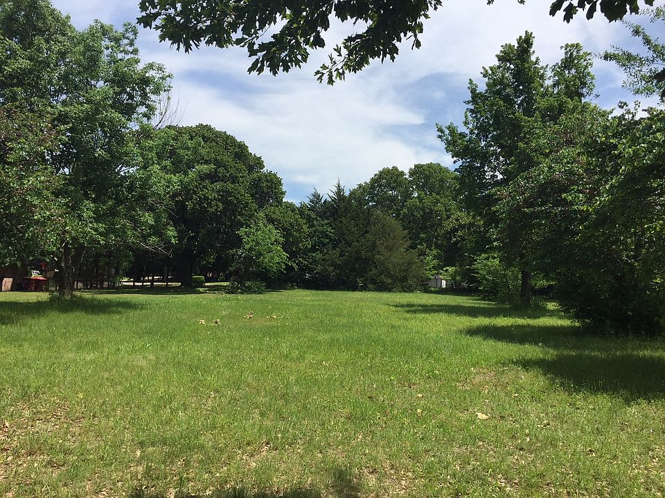 1st image of 812 Hillside Dr