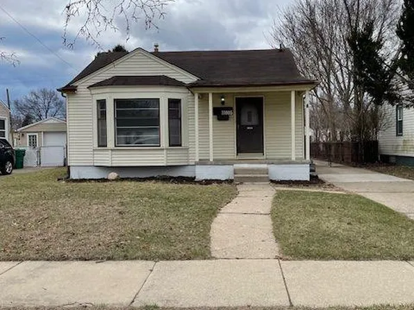 31005 Barton St, Garden City, MI 48135