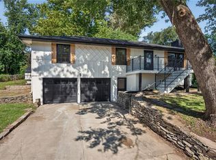 5704 Ewing Ave, Kansas City, MO 64129