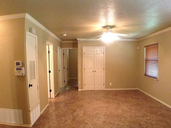 4th image of 4446 Sunshadow St