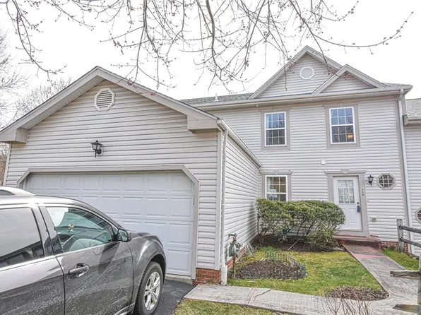 1009 Rural Ridge Dr, Cheswick, PA 15024