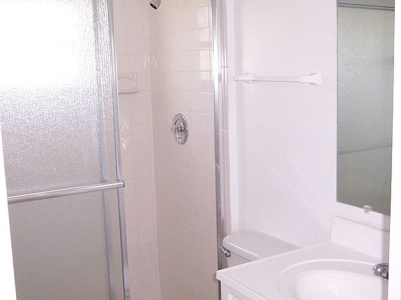 5th image of 1719 SE 21st St