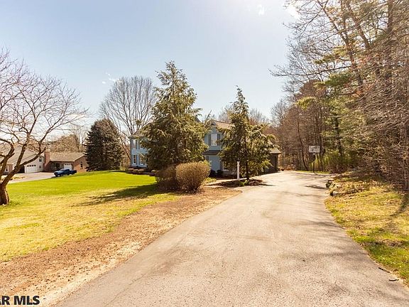 3rd image of 1215 Deerfield Dr