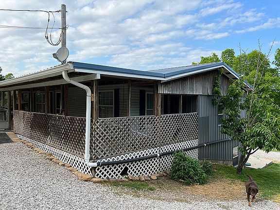 2nd image of 12910 N Highway 259