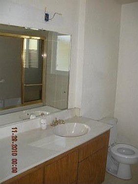2nd image of 2957 Loma Verde Way
