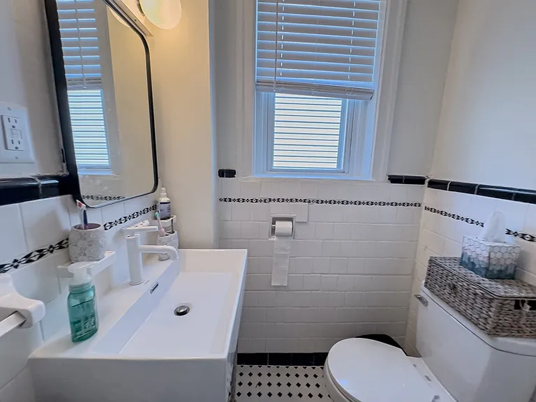 1223 N Franklin St #3R — Photo 15