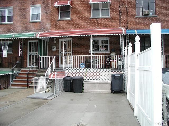 1st image of 4169A Hill Ave