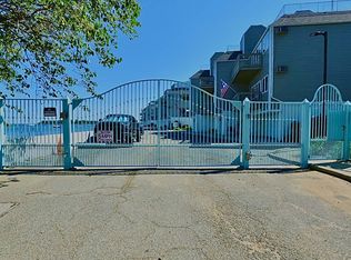 244 Bowne St FLOOR 1, Bronx, NY 10464