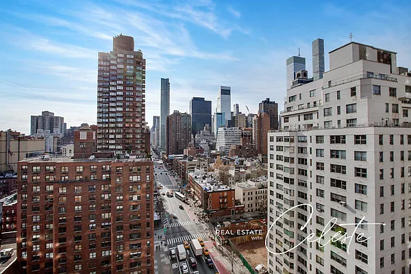 Rented by Sotheby's International Realty | media 39