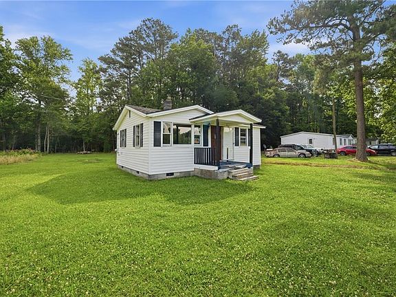 5th image of 592 Crooked Run Rd