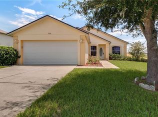 705 Gentle Breeze Dr, Minneola, FL 34715