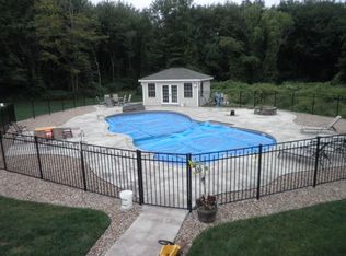 42 Great Hill Rd, Portland, CT 06480