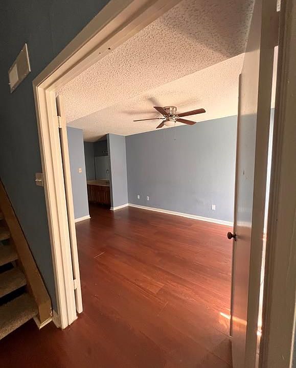 1st image of 200 Pecan Dr APT 204