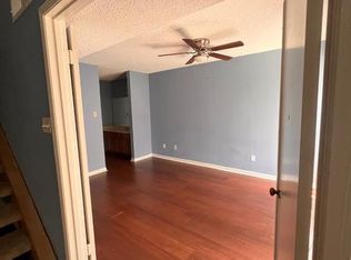 200 Pecan Dr APT 203, League City, TX 77573