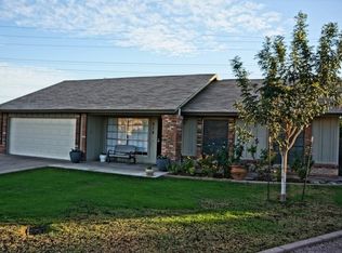 919 E Greenway St, Mesa, AZ 85203