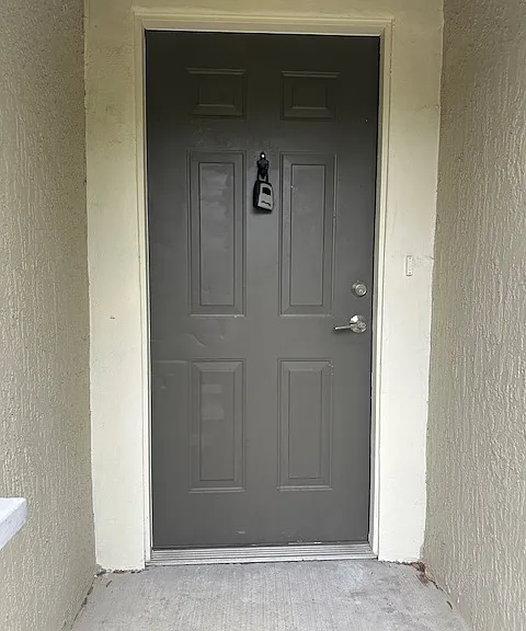 13703 Richmond Park Dr N #1510 — Photo 2