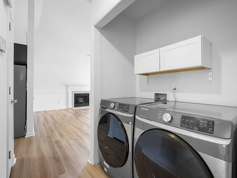 409 Vista Springs Cir — Photo 11