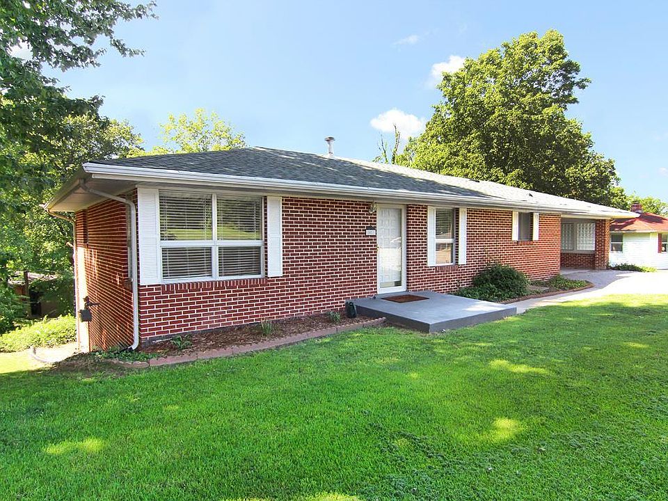 1st image of 1011 E Jackson Blvd