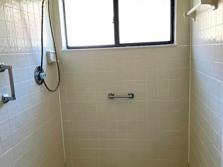 1059 Country Club Dr #611 — Photo 16