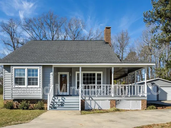 250 Wordsworth Dr, Dunn, NC 28334