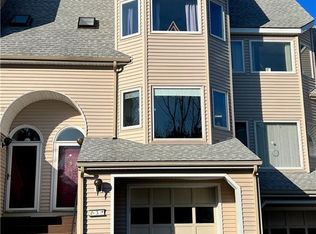 Lakeview, Branford, CT 06405