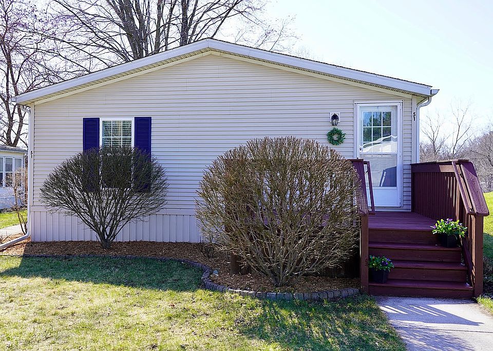 1st image of 51 Dove Ave