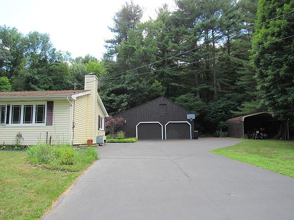 4th image of 29 Twin Mountain Dr