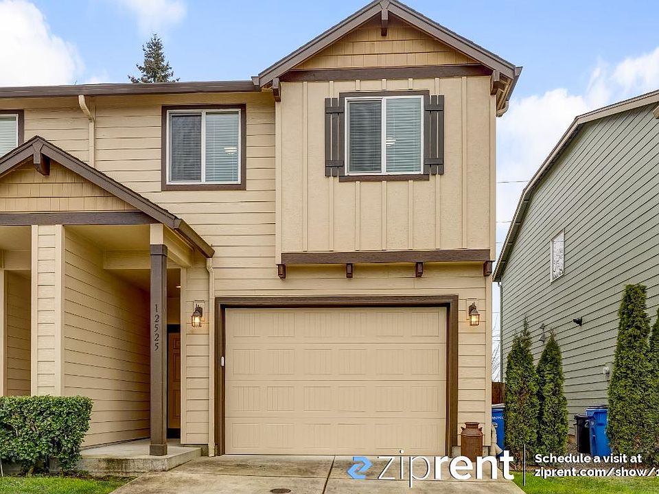1st image of 12525 NE 114th Way