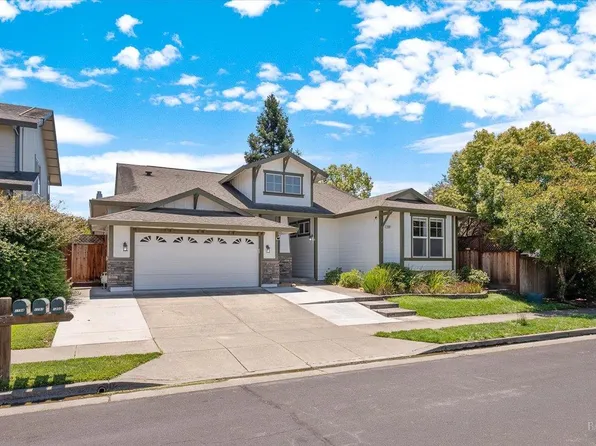 1197 Vintage Greens Drive, Windsor, CA 95492
