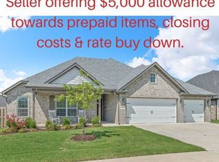 1440 Blue Moon Rd, Centerton, AR 72719