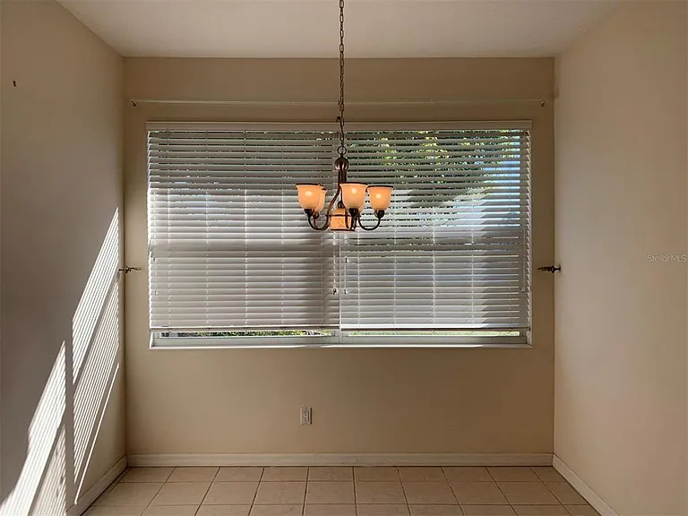 2274 Boxwood St — Photo 2