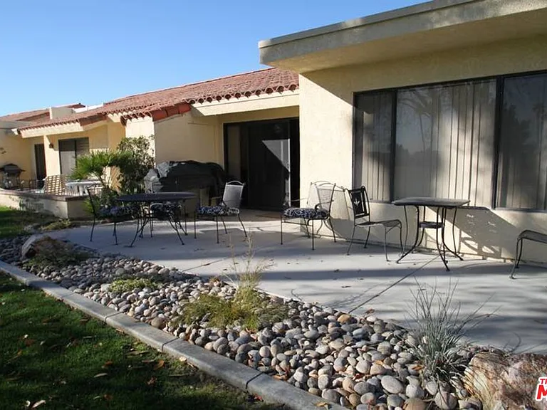 40420 Bay Hill Way — Photo 8