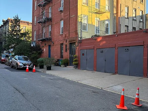 273 Prospect Park W APT 2, Brooklyn, NY 11215