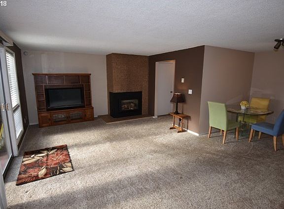 5th image of 13600 NE 18th St APT 19