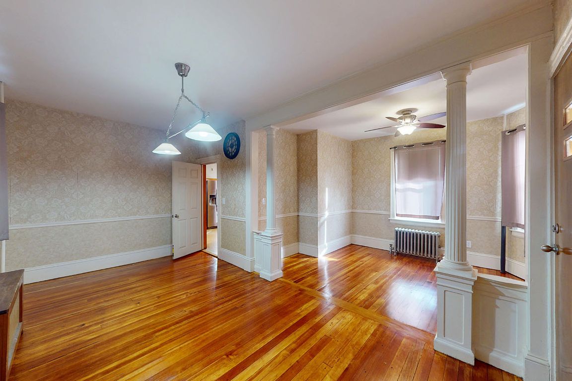 next background image