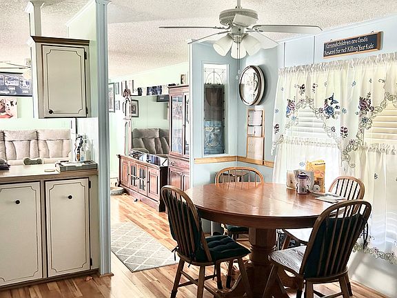 2nd image of 36345 Arbor Oaks Dr