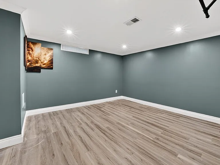 45925 Ashwood Ln — Photo 21