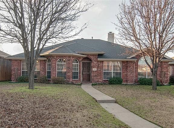 2nd image of 833 Bear Branch Ct