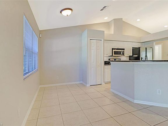 4th image of 3735 43rd Ave NE