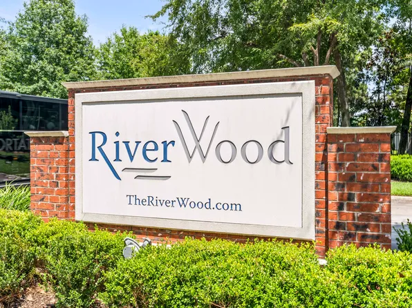 Riverwood Apartments
