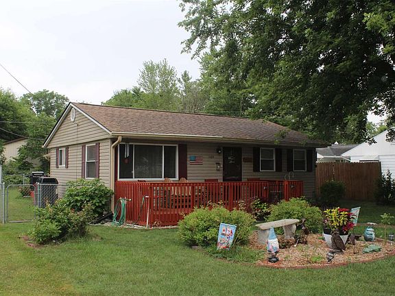 2nd image of 1105 S Monroe St