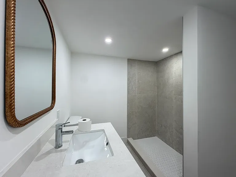 6711 N Kendall Dr #505 — Photo 10